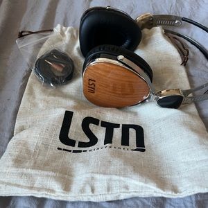 ❌SOLD❌LSTN Troubadour Headphones